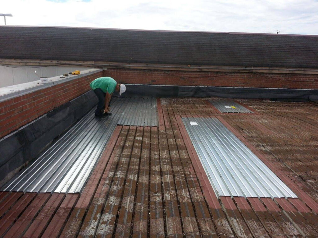 Metal Roof Replacement-Daytona Beach Metal Roofing Installation & Repair Team
